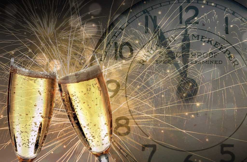С Новым 2019 Годом!) 1 График работы на Новый год 2019 Top-Bit